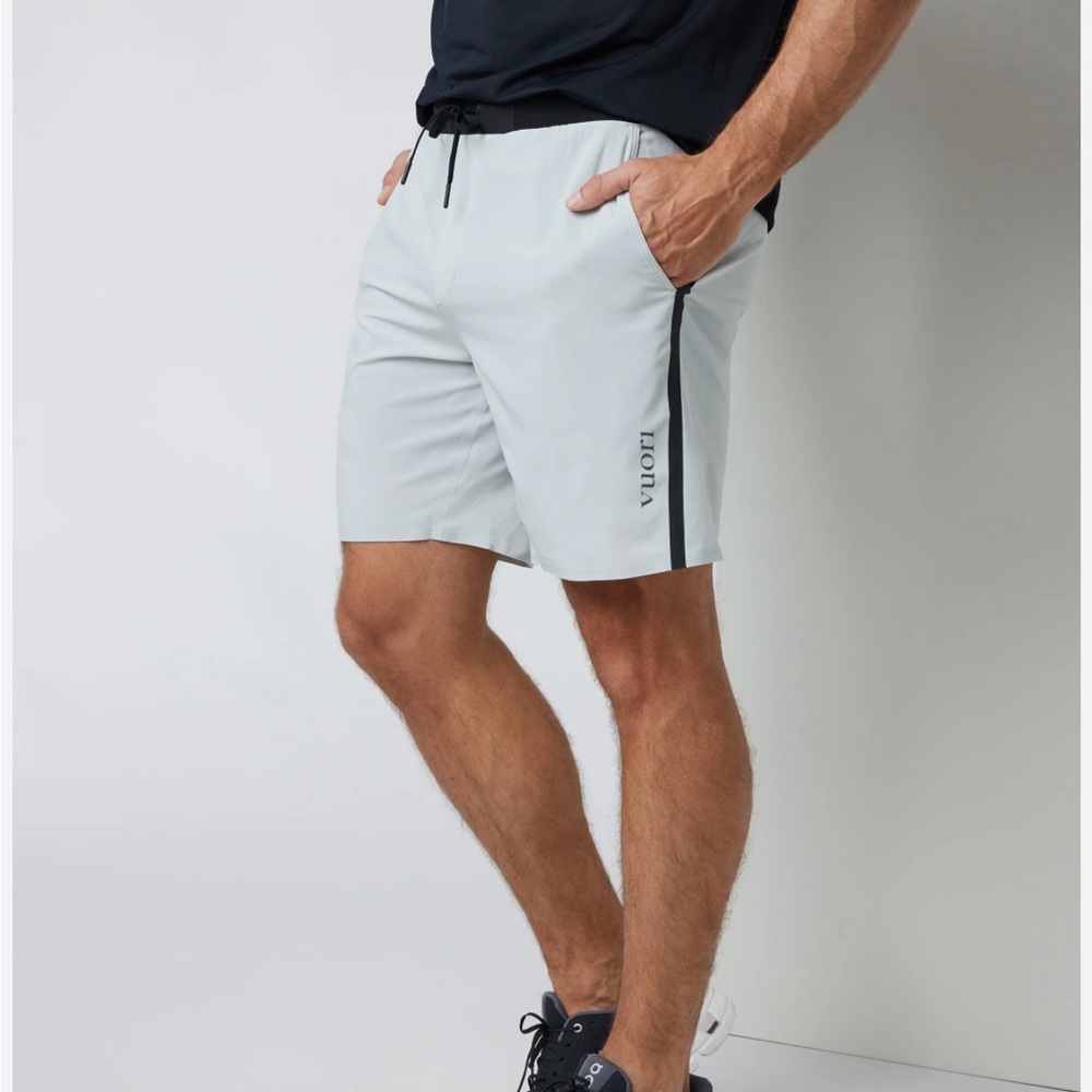 Vuori Domain Performance Short Men’s Size XL